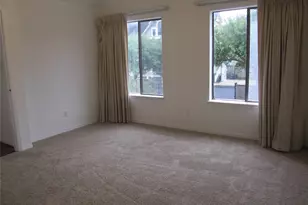 109 W 10th St, Houston, TX 77008 - Photo 10