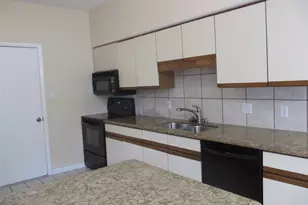 109 W 10th St, Houston, TX 77008 - Photo 8