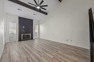 2125 Broadlawn Dr, Houston, TX 77058 - Photo 6