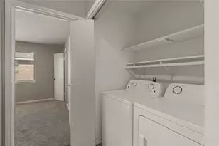 2404 Sycamore Ave, Huntsville, TX 77340 - Photo 22