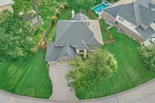 137 Jaxxon Pointe Dr, Montgomery, TX 77316 - Photo 2