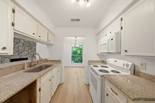 3 Hideaway Dr, Friendswood, TX 77546 - Photo 6