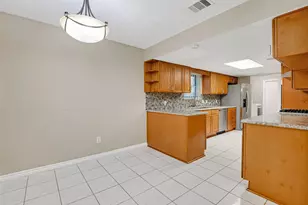 10714 Sagewind Dr, Houston, TX 77089 - Photo 18