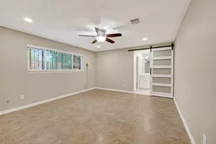 10714 Sagewind Dr, Houston, TX 77089 - Photo 36