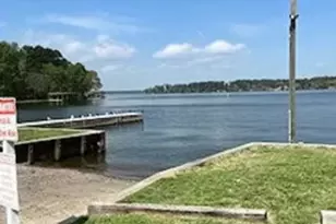 14439 W Lee Shore Dr, Willis, TX 77318 - Photo 4