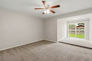 1930 Redway Ln, Houston, TX 77062 - Photo 18