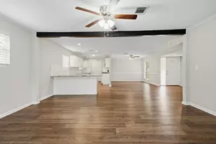 1930 Redway Ln, Houston, TX 77062 - Photo 8