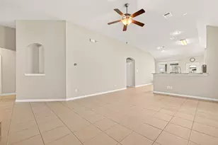 9718 Justin Ridge Ln, Humble, TX 77396 - Photo 2