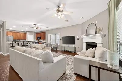 1057 Shadow Glenn Drive, Conroe, TX 77301 - Photo 10