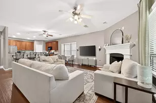 1057 Shadow Glenn Dr, Conroe, TX 77301 - Photo 10
