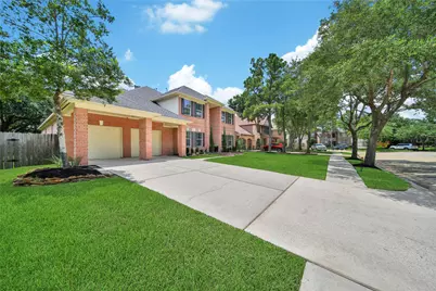 15927 Lake Loop Drive, Cypress, TX 77433 - Photo 2