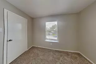 11950 Rolling Stream Dr, Tomball, TX 77375 - Photo 14