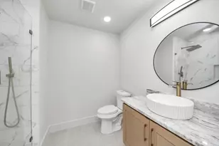 13406 Shady Ln, Old River Winfree, TX 77535 - Photo 10