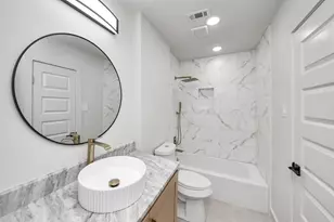 13406 Shady Ln, Old River Winfree, TX 77535 - Photo 16