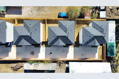 8025 Peachtree Street #B, Houston, TX 77016 - Photo 2