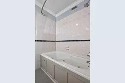 1404 Welch Street #7, Houston, TX 77006 - Photo 20
