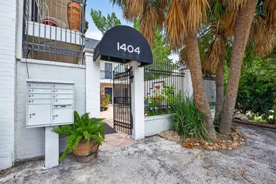 1404 Welch Street #7, Houston, TX 77006 - Photo 30
