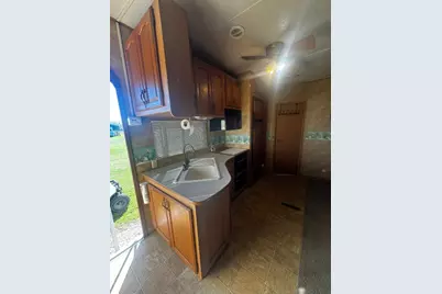 101 Tupelo 1 N, Palacios, TX 77465 - Photo 24