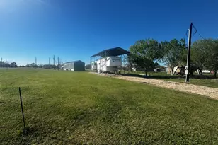 101 Tupelo 1 N, Palacios, TX 77465 - Photo 6