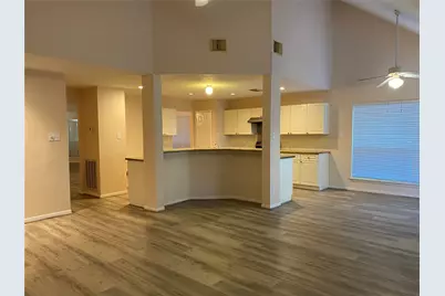 215 W New Meadows Drive, Sugar Land, TX 77479 - Photo 6