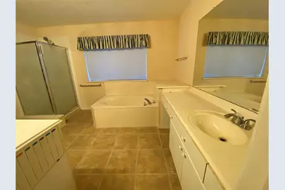 215 W New Meadows Drive, Sugar Land, TX 77479 - Photo 12