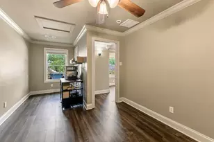 114 Elmwood St, Huntsville, TX 77320 - Photo 26