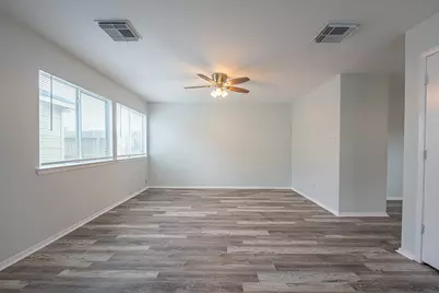 6247 Elton Knolls Street, Katy, TX 77449 - Photo 12