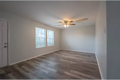 6247 Elton Knolls Street, Katy, TX 77449 - Photo 4