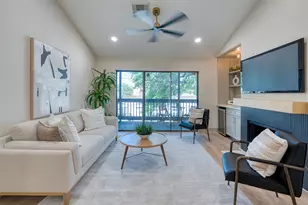 2829 Timmons Ln, Houston, TX 77027 - Photo 6