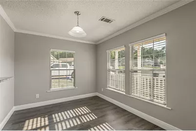 164 Varsity Drive, Huntsville, TX 77340 - Photo 8