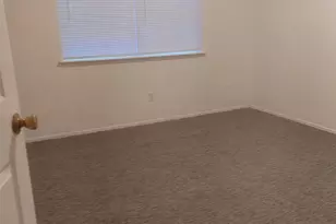 8151 Misty Ridge Ln, Houston, TX 77071 - Photo 10