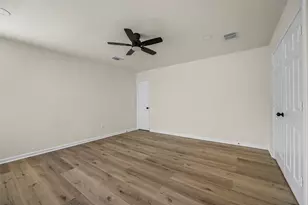 5227 Meadow Canyon Dr, Sugar Land, TX 77479 - Photo 36