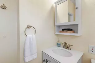 3905 Avenue L, Galveston, TX 77550 - Photo 14