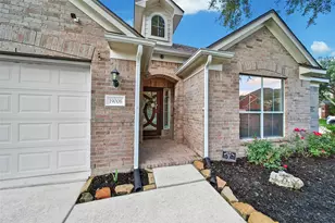 19006 Elm Hill Ct, Houston, TX 77084 - Photo 8