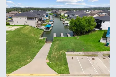 10884 S Lake Mist Lane, Willis, TX 77318 - Photo 30