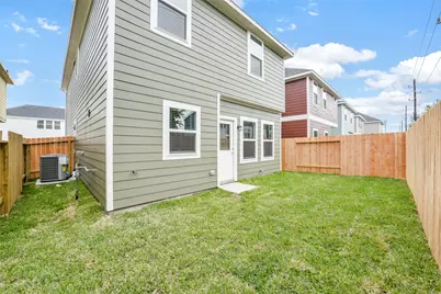 14727 Blooming Jasmine Trail, Houston, TX 77082 - Photo 32