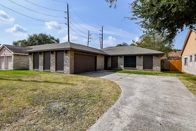 12011 Monument Valley Drive, Houston, TX 77067 - Photo 1