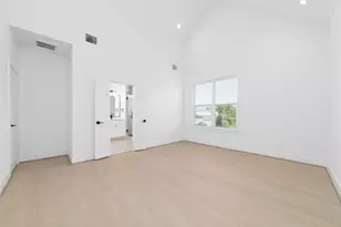 2308 Reinerman St, Houston, TX 77007 - Photo 14