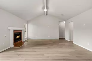 1310 Mossridge Dr, Missouri City, TX 77489 - Photo 4