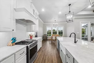 3712 Quail Cir, Sealy, TX 77474 - Photo 8