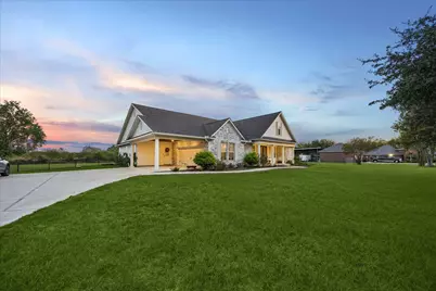 3712 Quail Circle, Sealy, TX 77474 - Photo 2