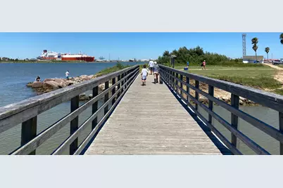 124 Howard Avenue #D, Surfside Beach, TX 77541 - Photo 40