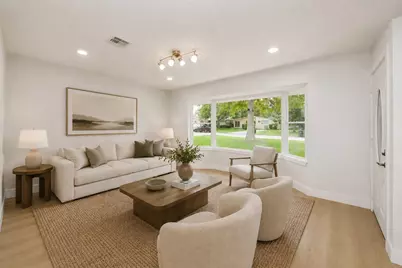 5455 N Crooked Creek Drive, Houston, TX 77017 - Photo 6