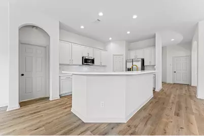 21823 Hannover Village Drive, Spring, TX 77388 - Photo 8