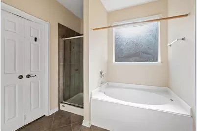 15214 Sky Brook Lane, Houston, TX 77044 - Photo 20