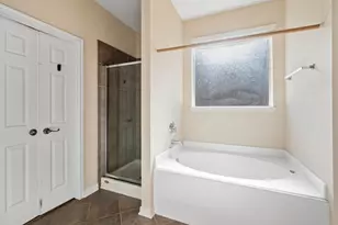 15214 Sky Brook Ln, Houston, TX 77044 - Photo 20
