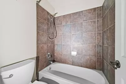 15214 Sky Brook Lane, Houston, TX 77044 - Photo 28