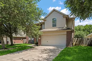 15214 Sky Brook Ln, Houston, TX 77044 - Photo 2