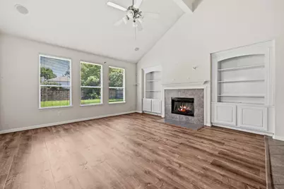 15214 Sky Brook Lane, Houston, TX 77044 - Photo 8