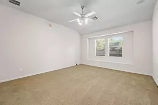 15214 Sky Brook Ln, Houston, TX 77044 - Photo 18